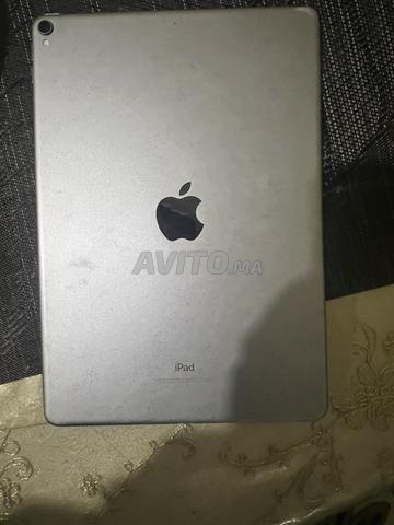 ايباد برو 10.5 baypass مع الملحقات - 2