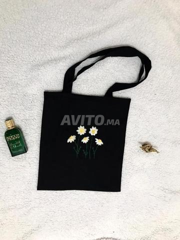 👜 حقيبة يد متقنة ومطرزة صُنعت بحب🌸