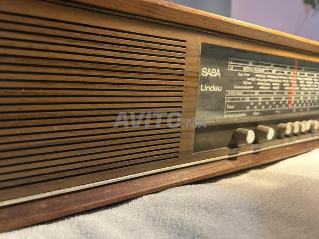 إنها كبيرة جدًا ولديها أكثر من 100 عام