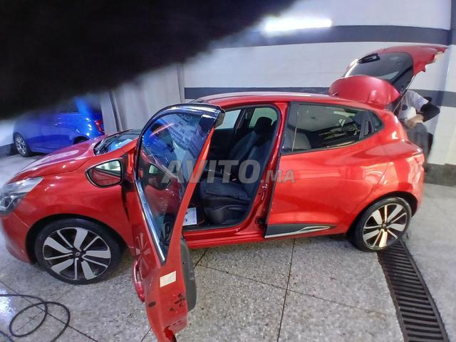 Renault Diesel Manuelle 2015 à Tanger - 2