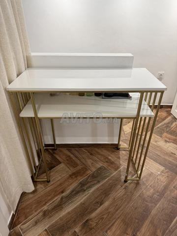 Table de manucure - 2