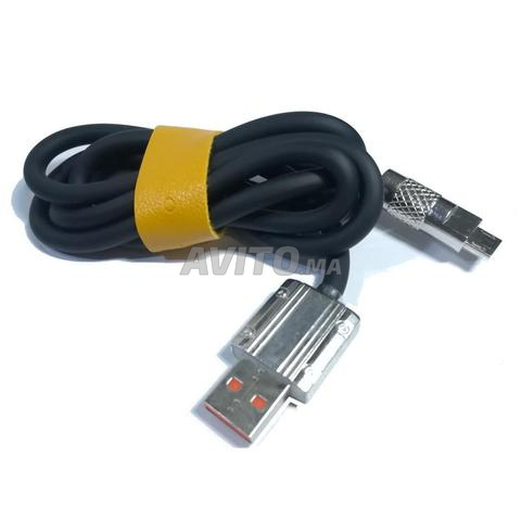 Câble Micro USB 1m pour Smartphone charge & Synch