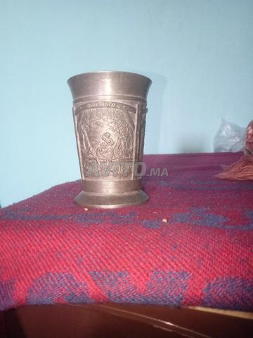 سلالة قديمة من القصدير - 2