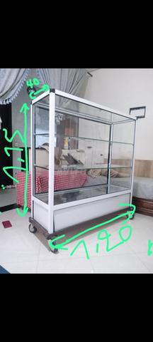 Vitrine neuve de bonne qualité - 2