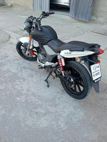 Moto à vendre - 2