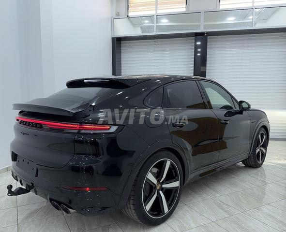 Porsche Cayenne Hybride Automatique 2026 à Oujda - 2