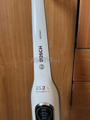 Aspirateur Bosch Athlet neuve 25.2V 0.9L - 2