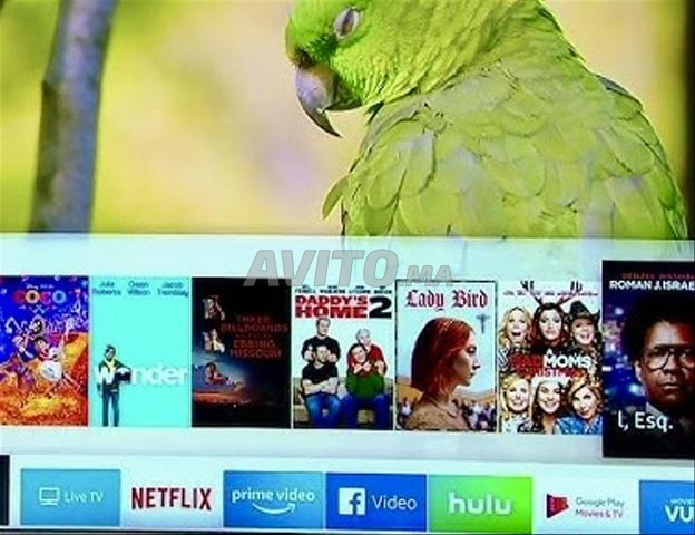 TV Samsung Smart 4K 65 QLED incurvée à vendre - 2