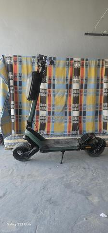 Trottinette électrique tout-terrain