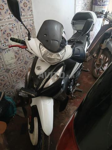 Moto Sanya R50 - 2