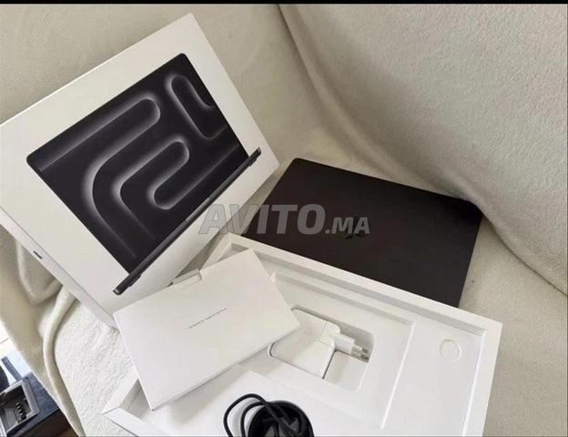 MacBook Pro M3 Max 128 Go RAM 16 inch