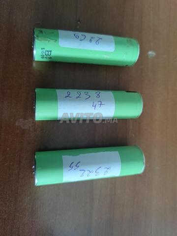 Batteries lithium bon etat testé et chargé