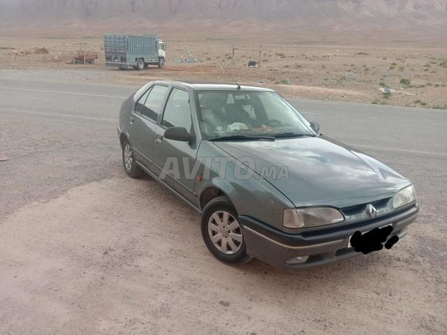 Renault 19 dewana 2010