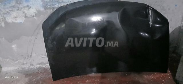 Capot et pare-chocs de lor daciavlogan sandero 2020