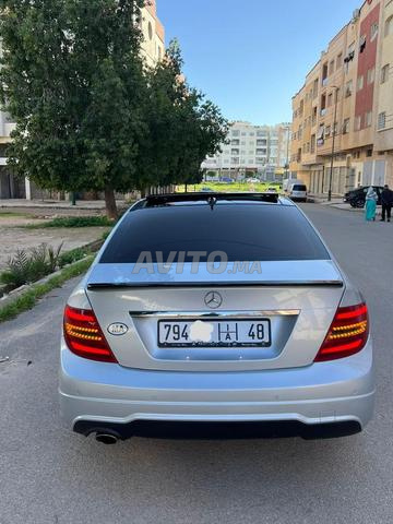 مرسيدس بنز C220 PACK AMG FULL OPTION - 2