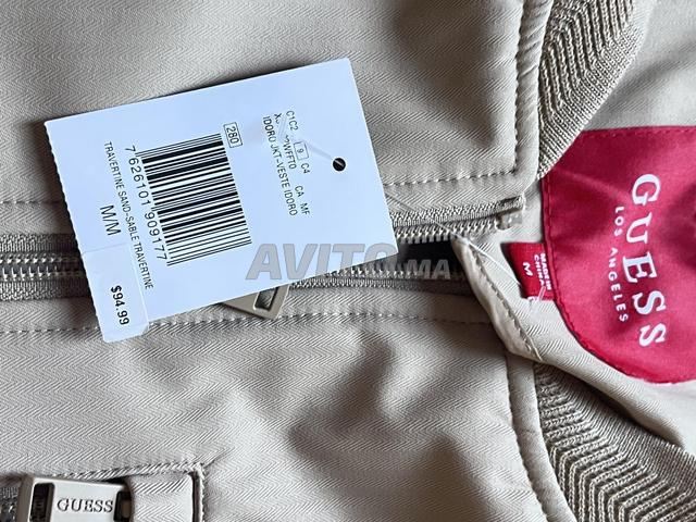جاكيت GUESS كندا أصلي مقاس M - 2