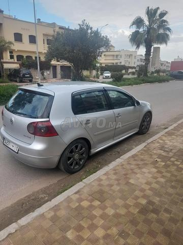 Golf 5 très bon état