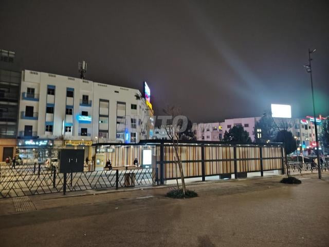 مكتب للإيجار للمشاركة