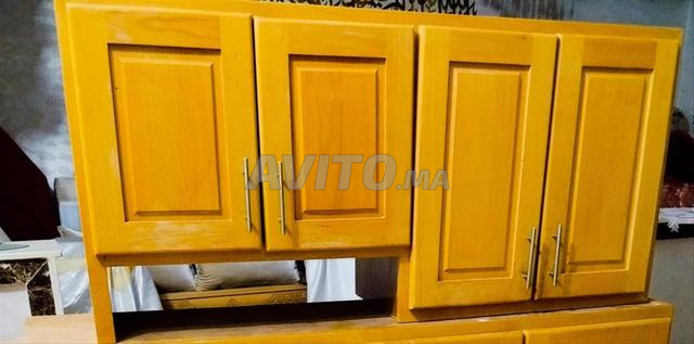 خزانة للبيع