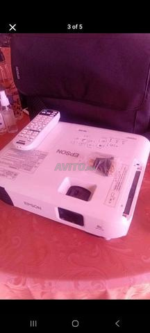 جهاز عرض البيانات إبسون - 2