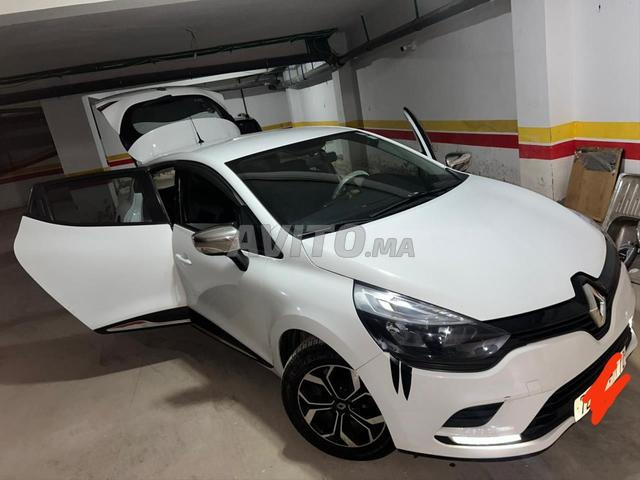 Clio 4 2017 disponible à Casablanca - 2