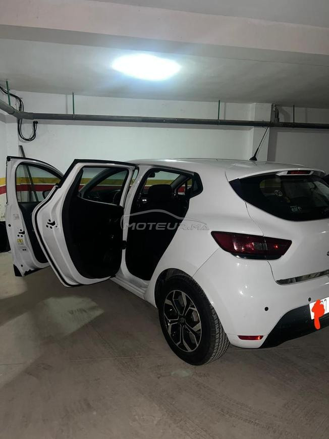 clio 4 2017 disponible a casablanca 