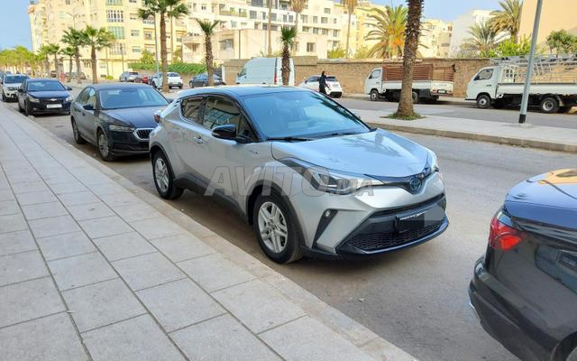 Toyota C-HR Hybride Auto 1ère main excellente