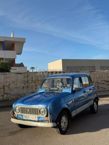 Renault R4 Essence Manuelle 1991 à Casablanca