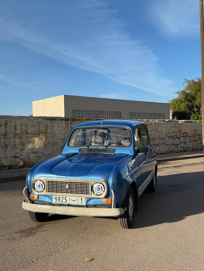 Renault R4 Essence Manuelle 1991 à Casablanca