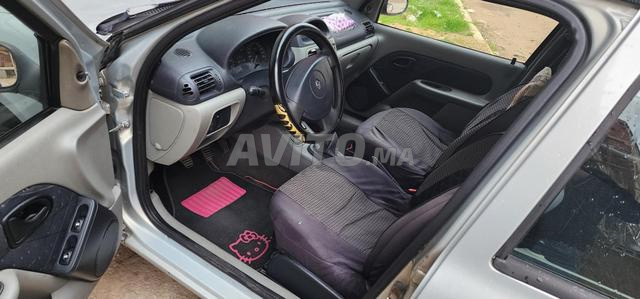 كليو 2 كلاسيك بنزين 1.4 موديل 2003 - 2