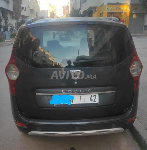 Dacia Lodgy Stepway - 2