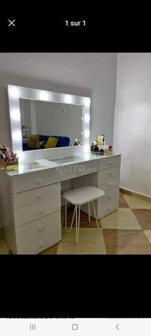 خزانة تصفيف مع مرآة - 2