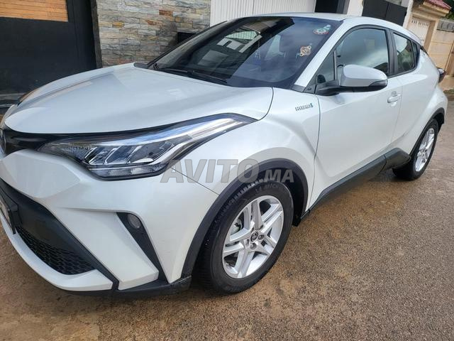 C-HR 2022 مستعملة للمرة الأولى - 2