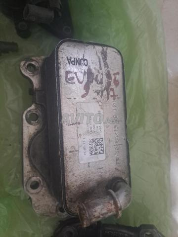 قطع غيار رانج روفر إيفوك وبطارية - 2