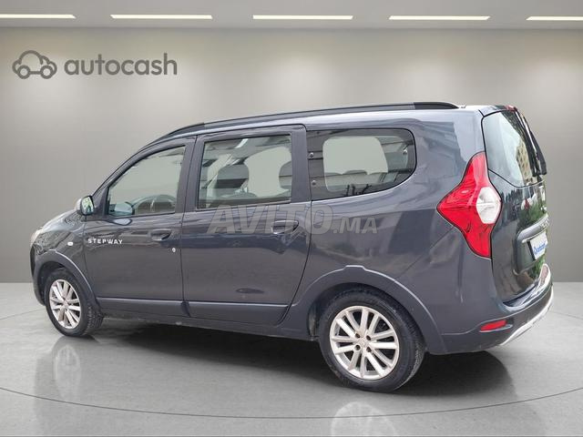 سيارة داسيا لودجي 2022 خضعت للخبرة مع تمويل - 2