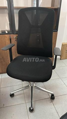 كرسي عامل دوار - كرسي مشغل دوار - 2