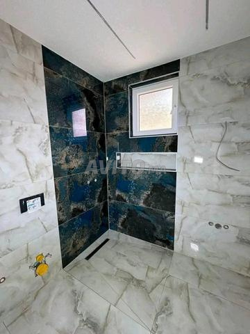 Installation de zellige et marbre