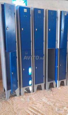 خزانة ملابس ببابين معدنية - 2