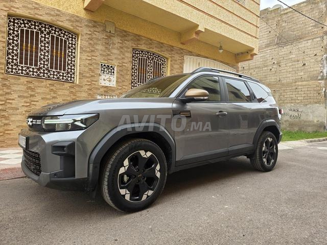 Dacia Bigster 2025 avec seulement 2000kms - 2