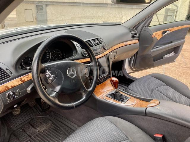 Mercedes Benz E220 CDI