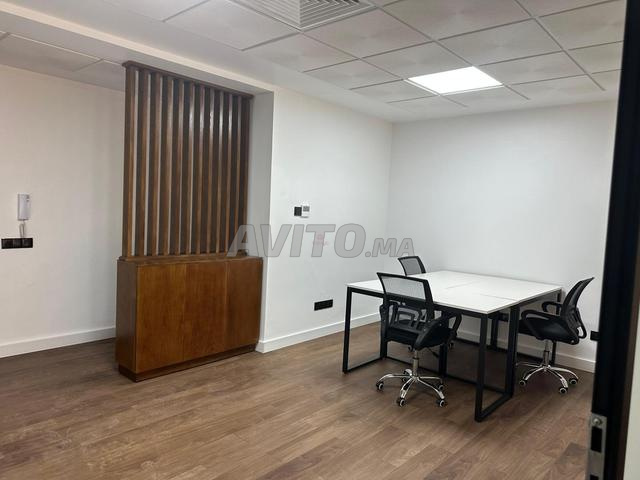 مكتب للإيجار بمساحة 49 متر مربع في الدار البيضاء - 2
