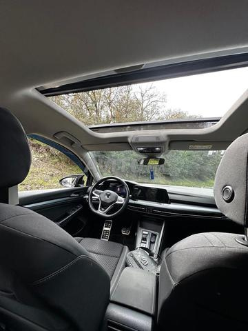 Volkswagen Golf 8 - 2