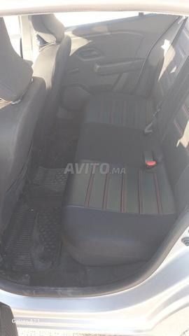 Dacia Logan Diesel Manuelle 2022 à Tanger - 2