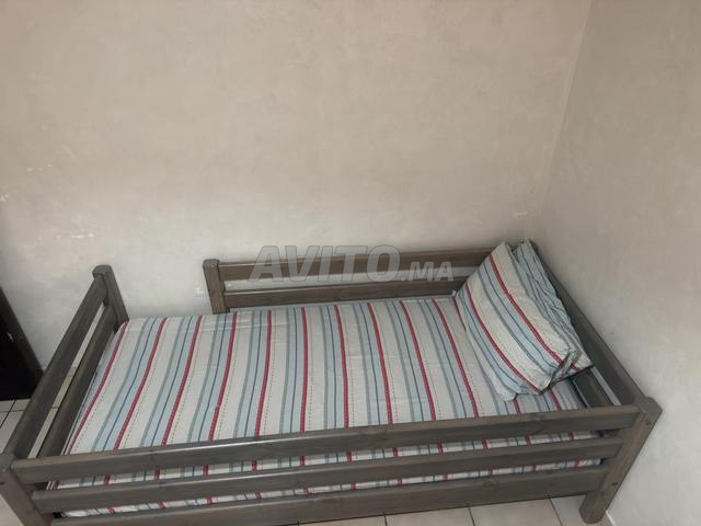 قاعدة سرير مع مرتبة - 2