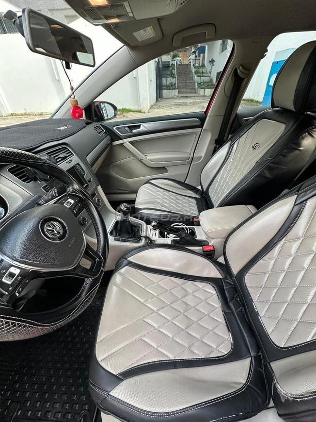 Volkswagen Golf 7 Diesel Manuelle 2019 à Tanger