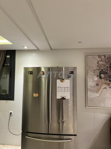 ثلاجة للبيع - 2