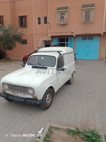 Renault r4 f4 fargon - 2