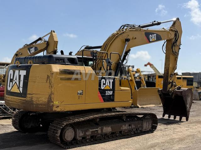 PELLE SUR CHENILLE CATERPILLAR 326F L - 2