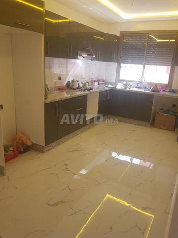 شقة ممتازة للإيجار الشهري - 2