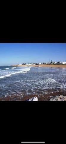 Terrain de 250 m vue sur mer 3 façades